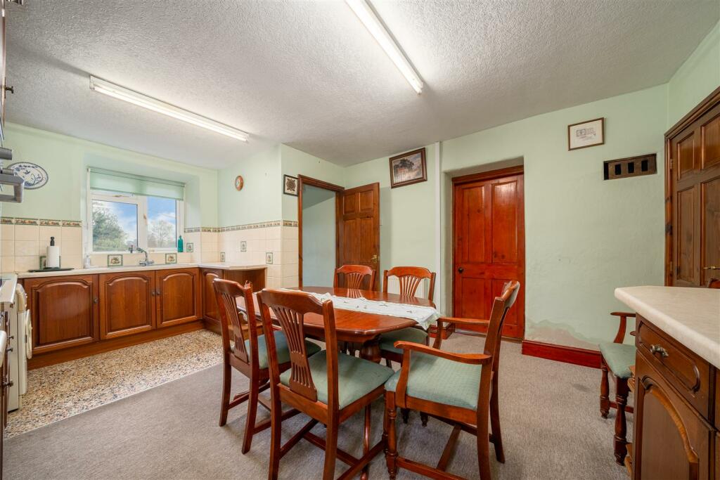 Additional image 4 of Wash Hills House, The Green, Brassington, Matlock, DE4 4HB