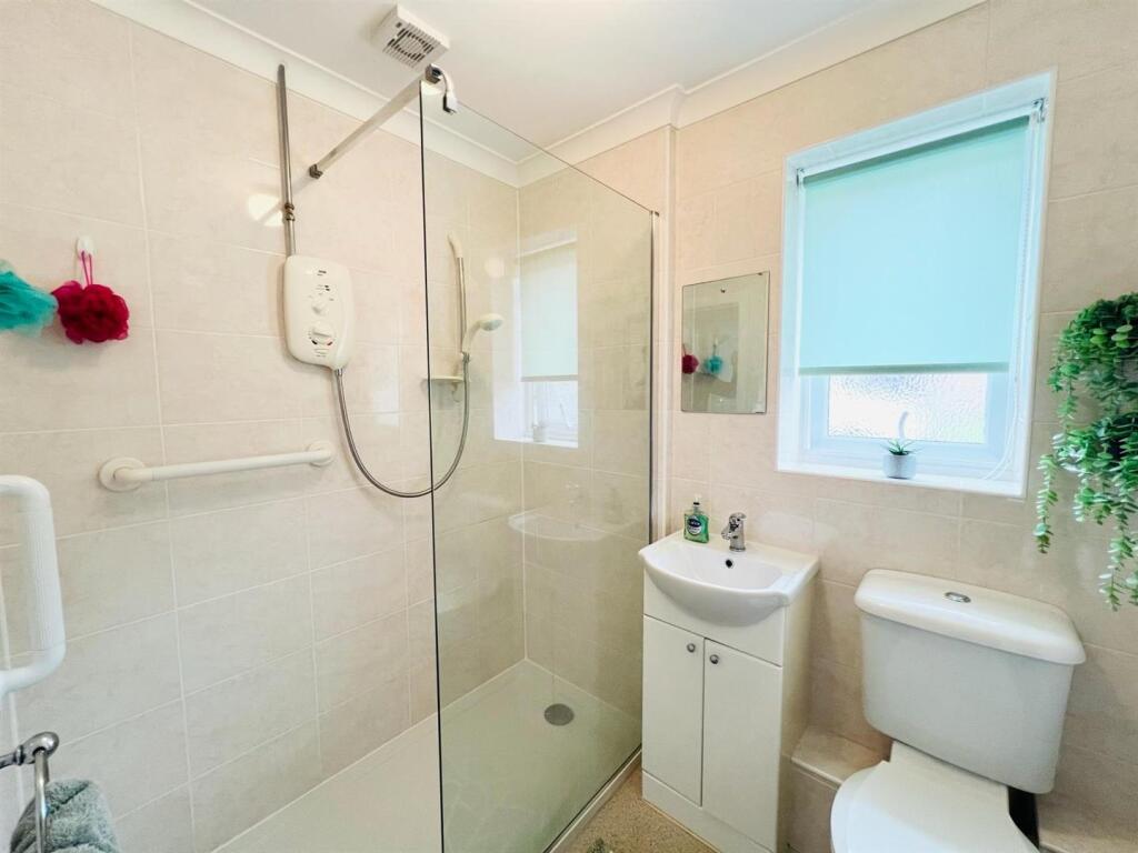 Additional image 8 of Oakleigh Rise, Northwich