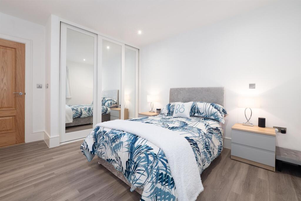 Additional image 25 of Elmdon Close, Snitterfield, Stratford-upon-Avon