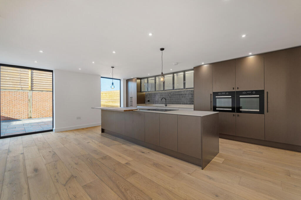 Additional image 10 of Dunchurch Rugby, Warwickshire, CV22 6NR