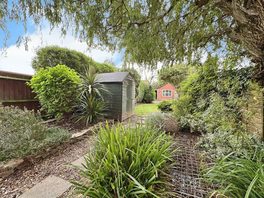 Additional image 3 of Gresham Avenue, Leamington Spa