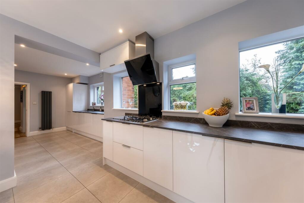 Additional image 21 of Rosslyn Lane, Cuddington