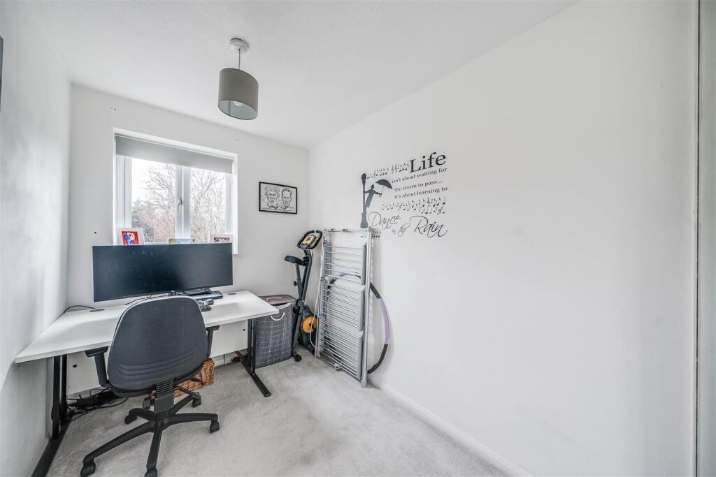 Additional image 15 of Woodfall Drive, Crayford