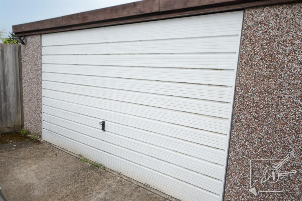 Additional image 14 of Wrotham Road, Meopham