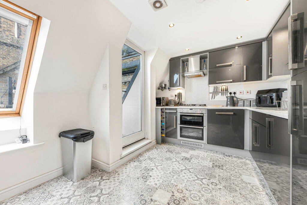 Additional image 6 of Bunstone Hall, Chapel Drive, Dartford