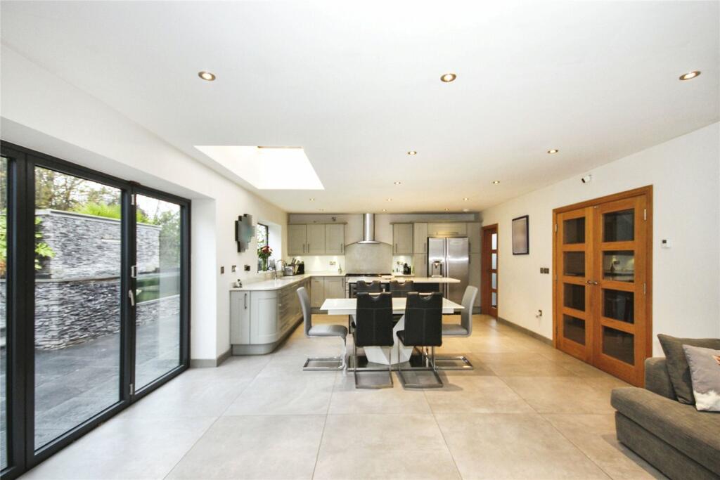 Additional image 21 of Dassett Close, Hatton Park, Warwick, Warwickshire, CV35