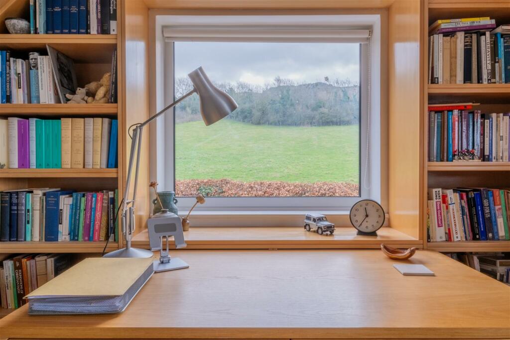 Additional image 16 of Beacon Hill, High Street, Low Pittington