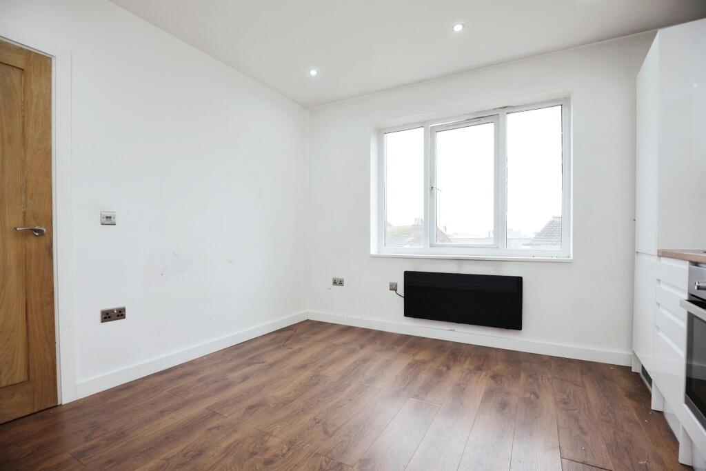 Additional image 13 of Market Place, Rugby