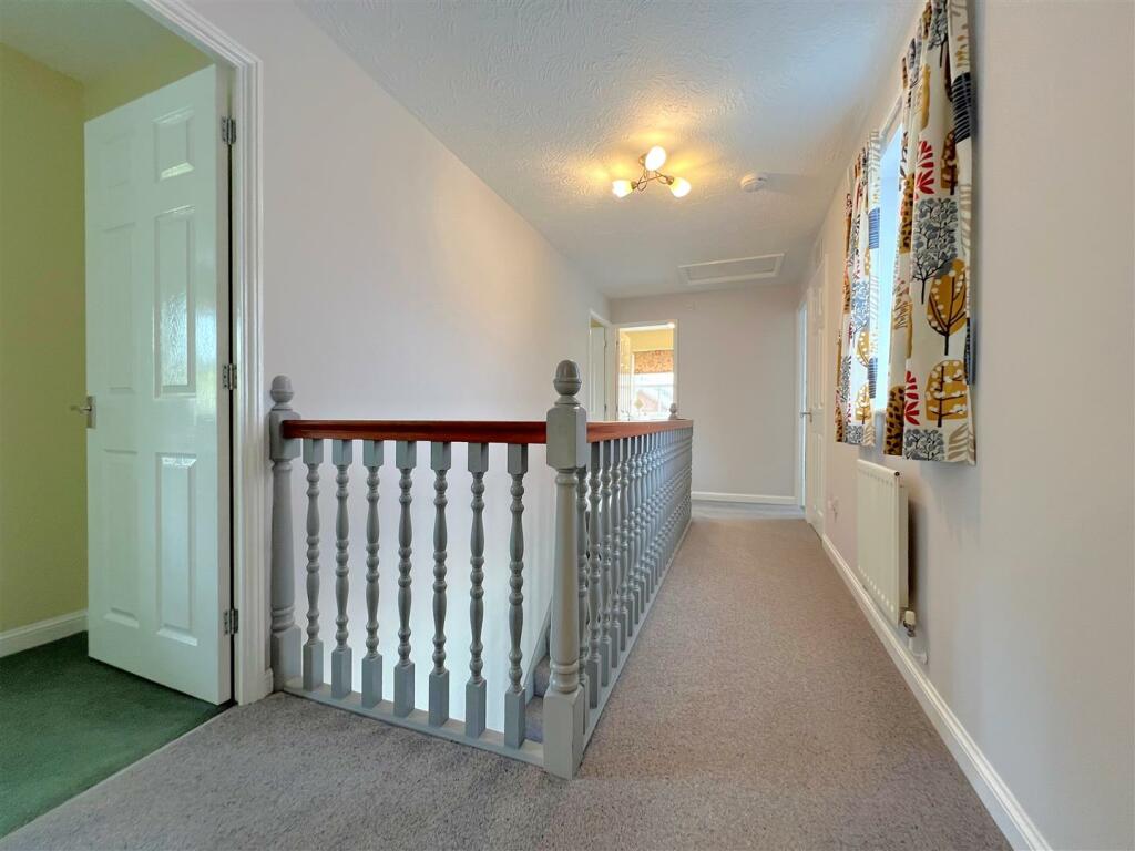 Additional image 16 of Robins Grove, Warwick