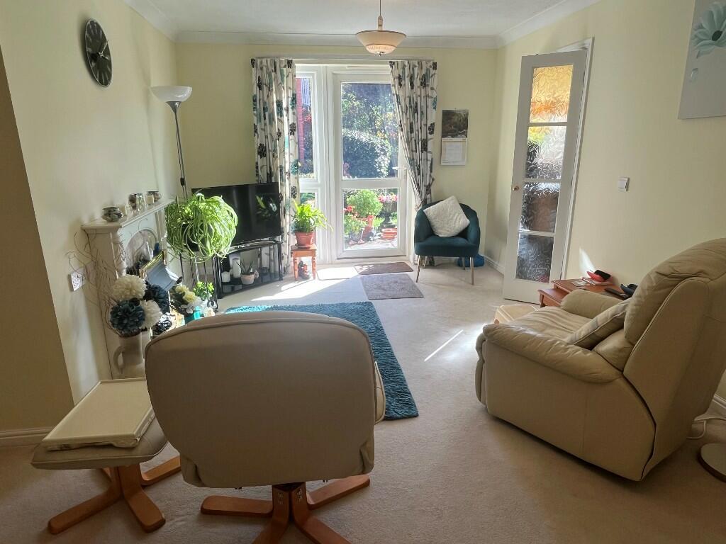 Additional image 3 of Park View, Ashbourne, Derbyshire, DE6