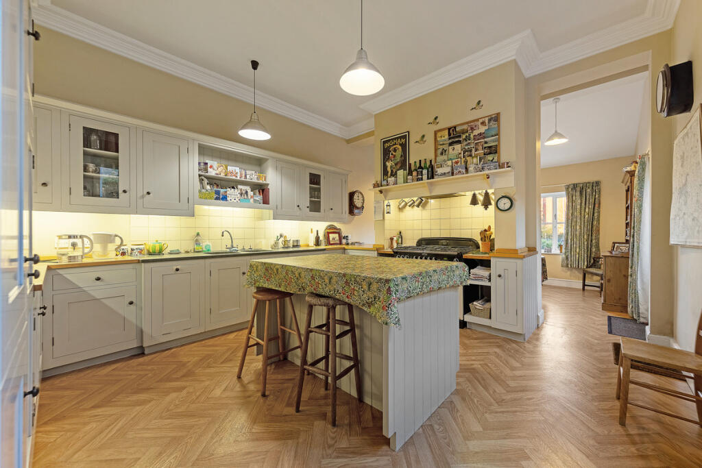 Additional image 9 of Binswood Avenue, Leamington Spa, Warwickshire CV32 5SE