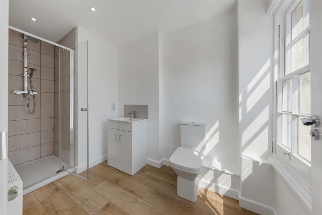 Additional image 10 of Clarendon Street, Leamington Spa