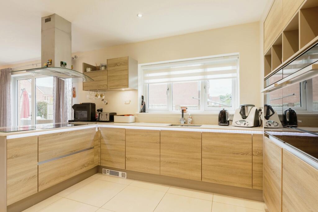 Additional image 6 of Wanstead Crescent, Chester Le Street, DH3