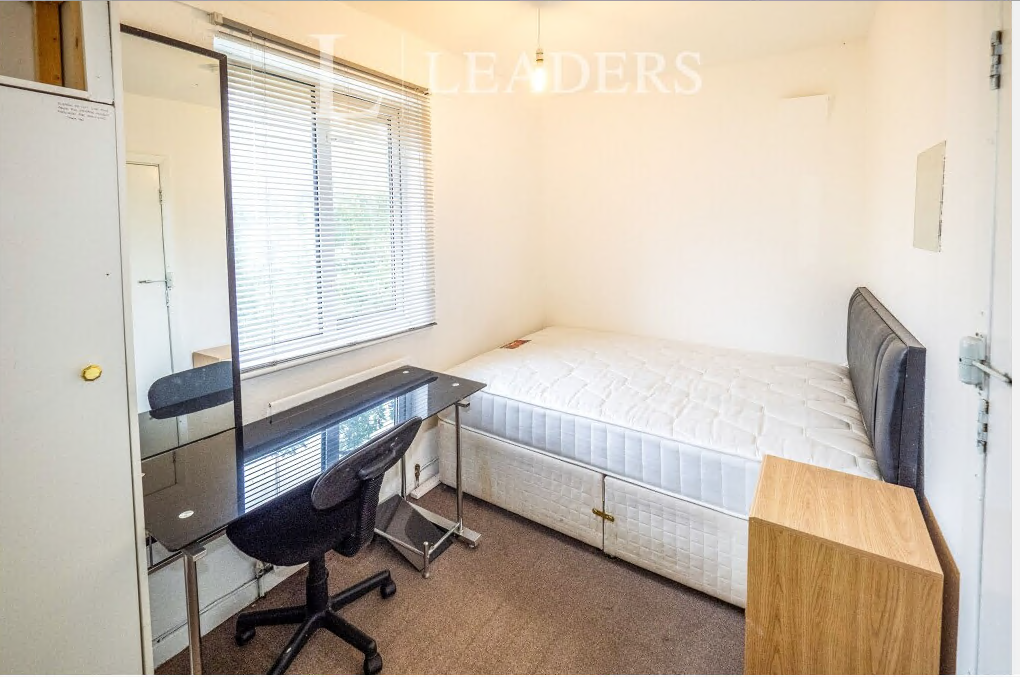 Additional image 5 of Westlea Road, CV31