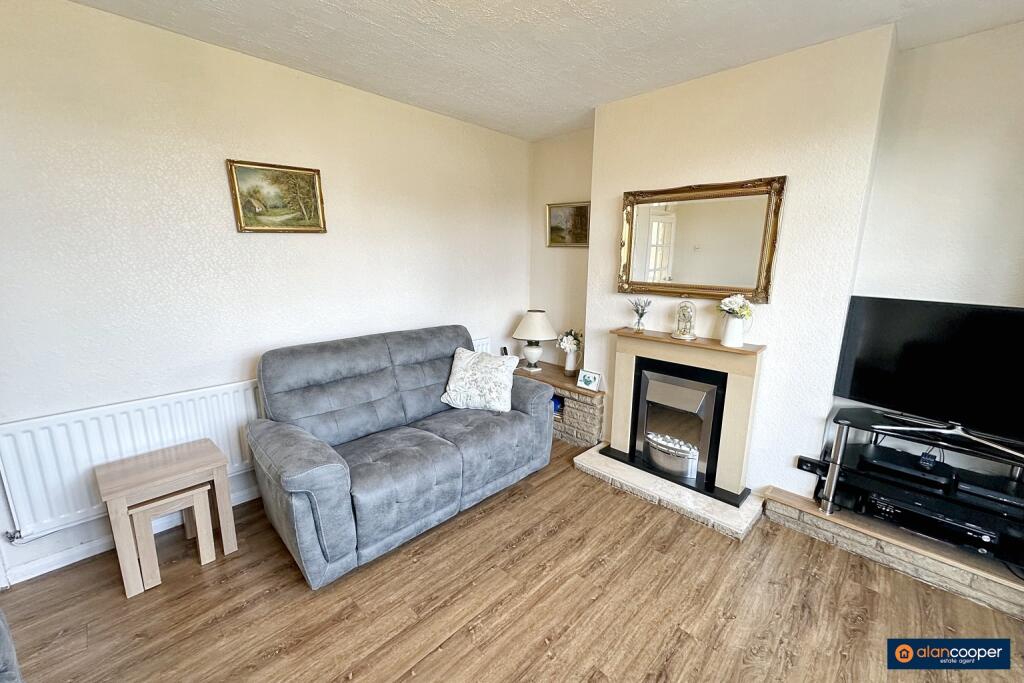 Additional image 20 of Weston Lane, Bulkington, CV12 9RX