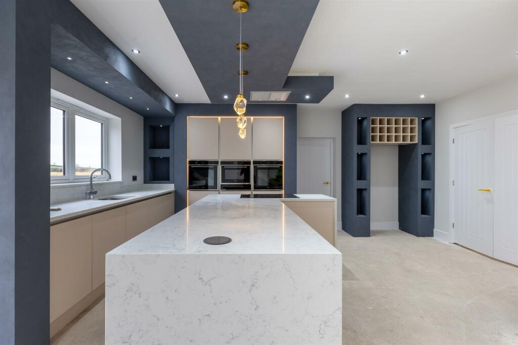 Additional image 11 of OPEN DAY: SATURDAY 15 FEBRUARY BETWEEN 10AM - 1PM. 1 The Mayfair, Audlem Road, Woore