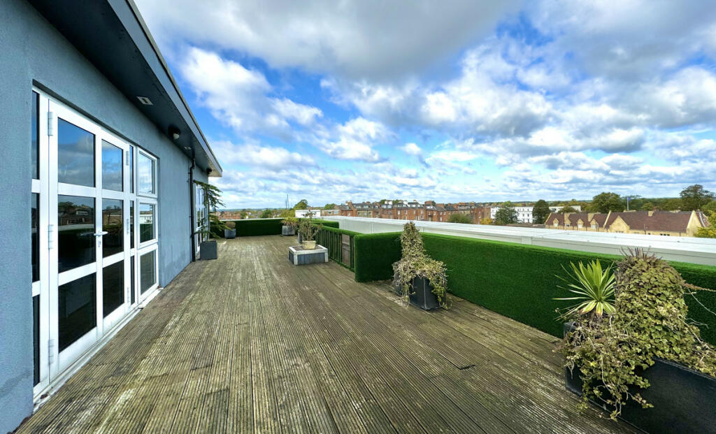 Additional image 12 of Clarendon Avenue, Leamington Spa, Large Penthouse & Roof Terrace