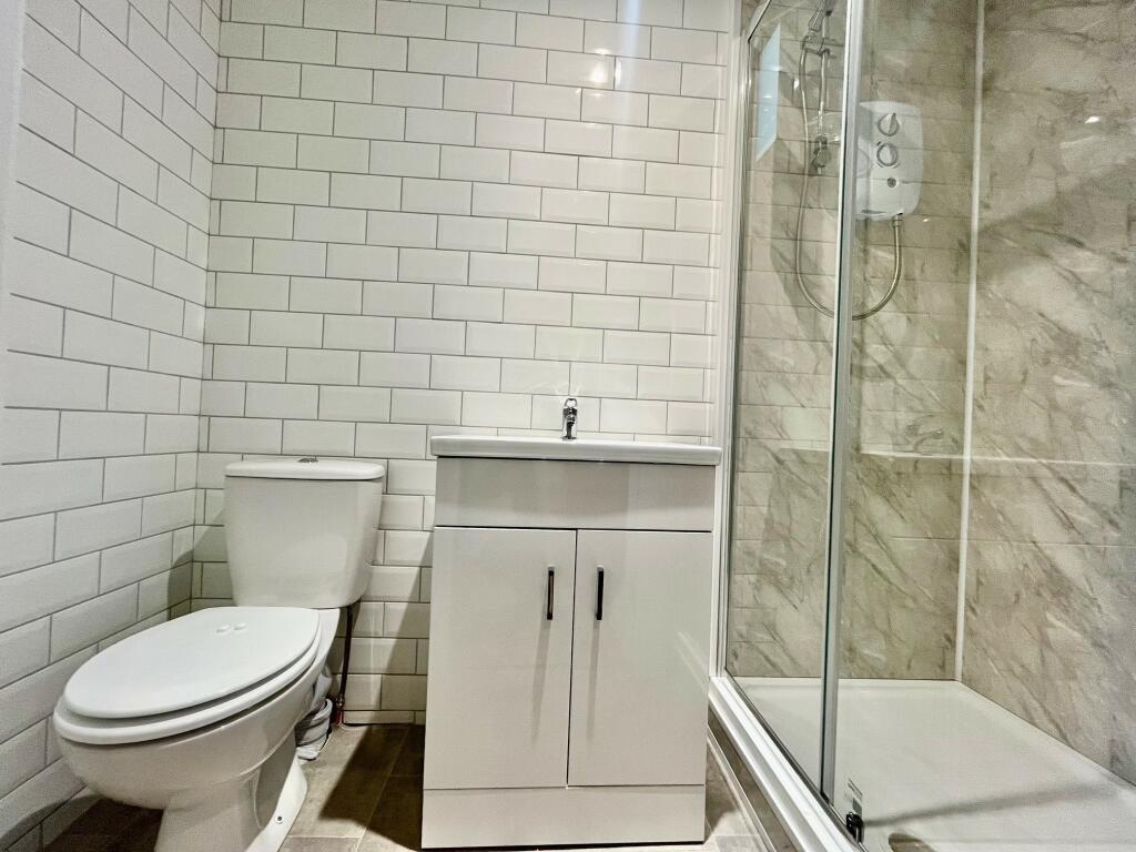 Additional image 5 of Warwick Street, Leamington Spa