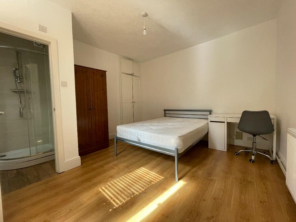 Additional image 21 of West Avenue, Derby, Derbyshire, DE1