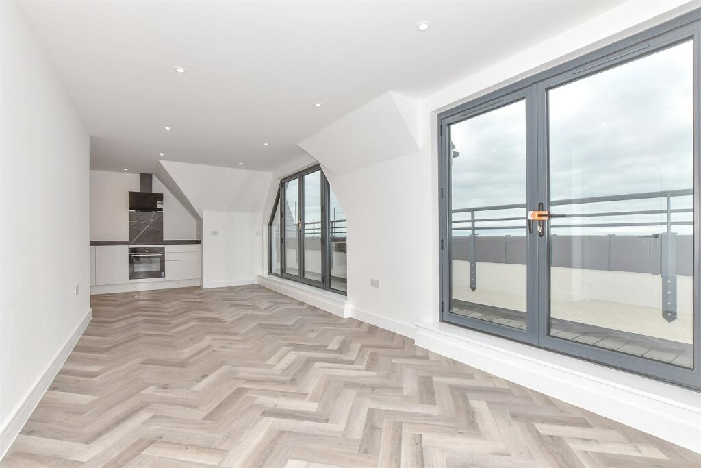 Additional image 11 of Pier View, St. George's Terrace, Herne Bay, Kent