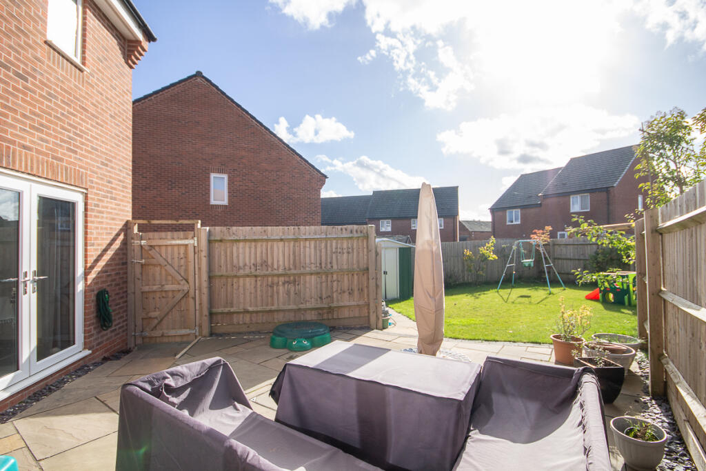 Additional image 18 of Iris Crescent, Mickleover