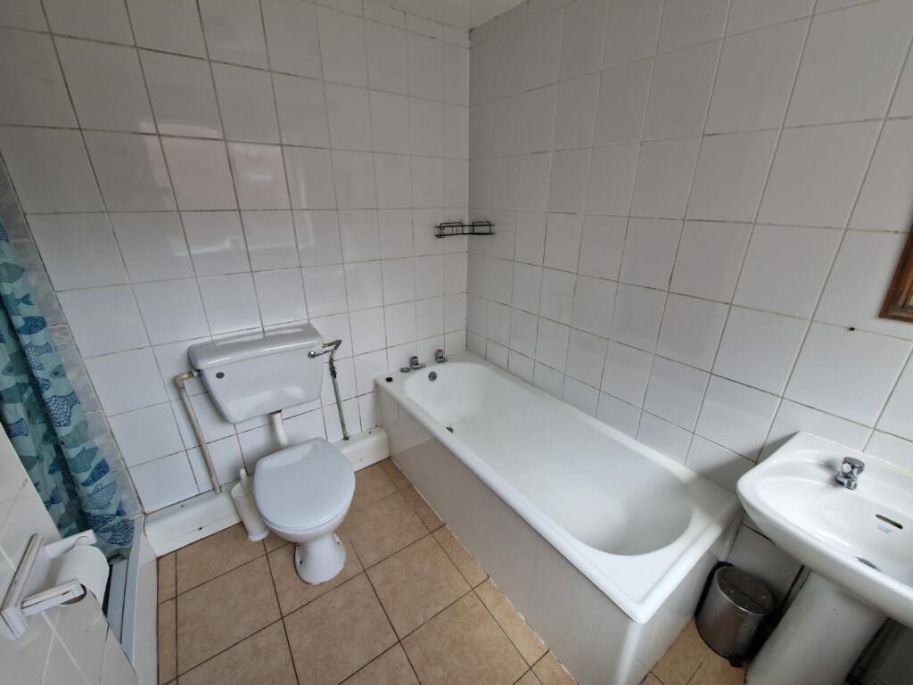 Additional image 4 of Villiers Street, Leamington Spa