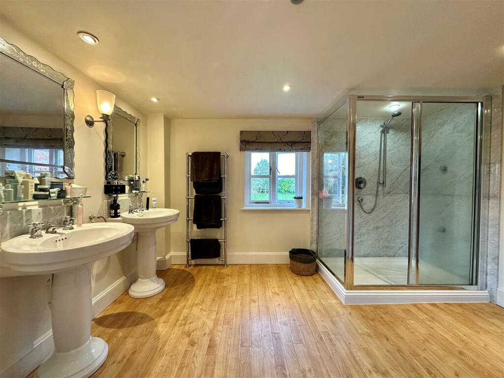 Additional image 27 of Colleys Lane, Willaston, Cheshire