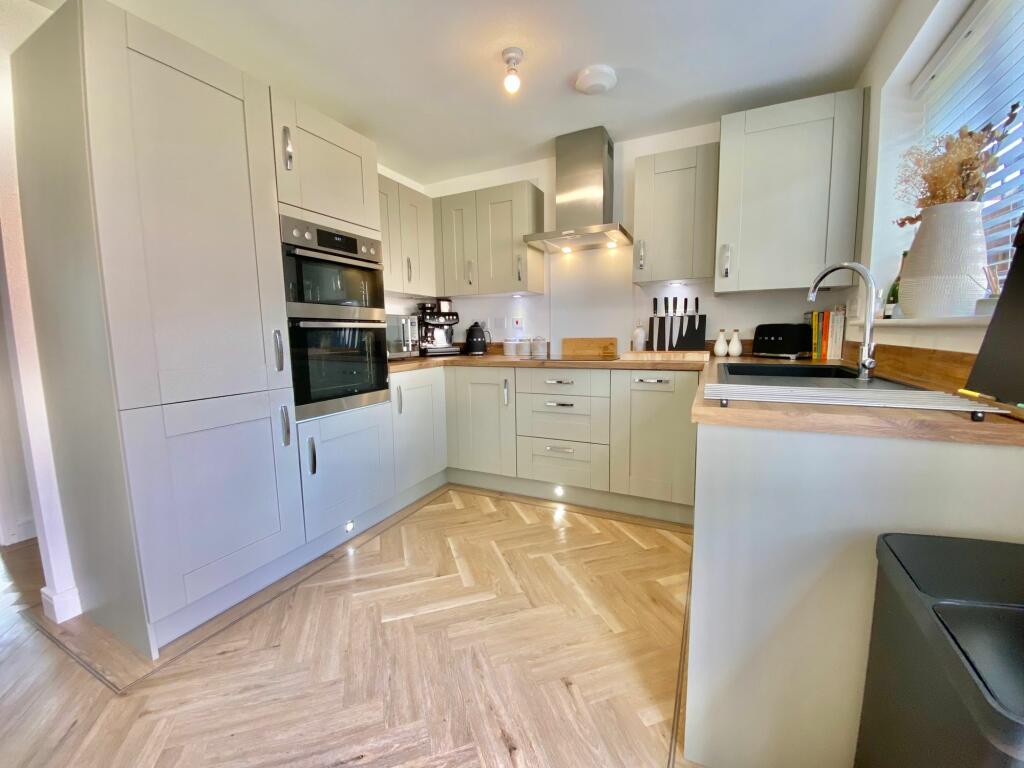 Additional image 5 of Wem Drive, Bulkington, CV12