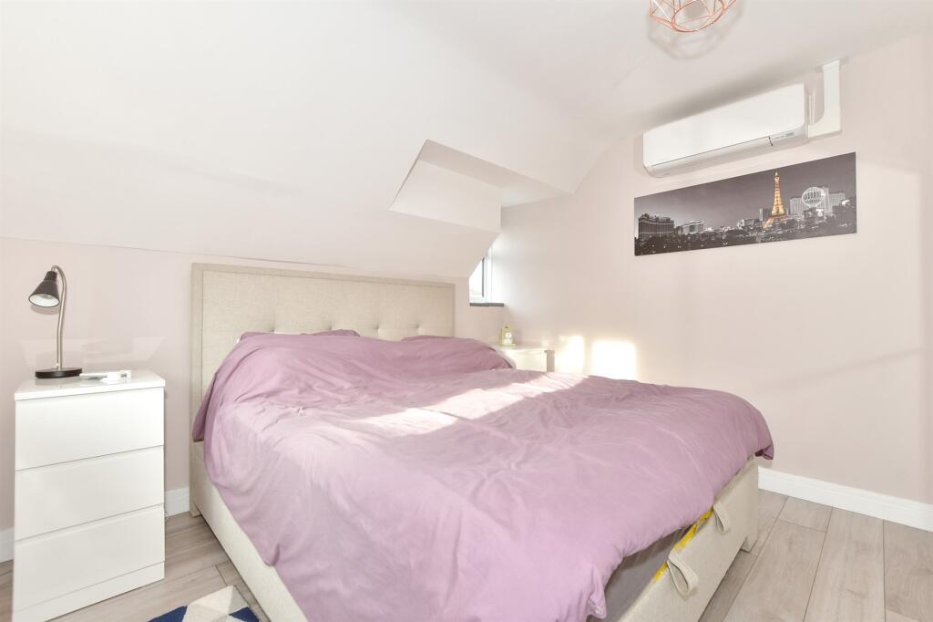 Additional image 5 of Tanners Hill Gardens, Hythe, Kent