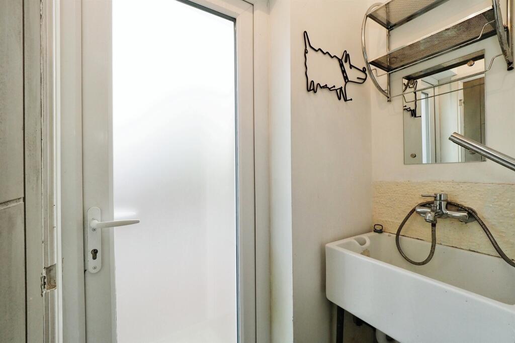 Additional image 16 of Gibfield Lane, Belper