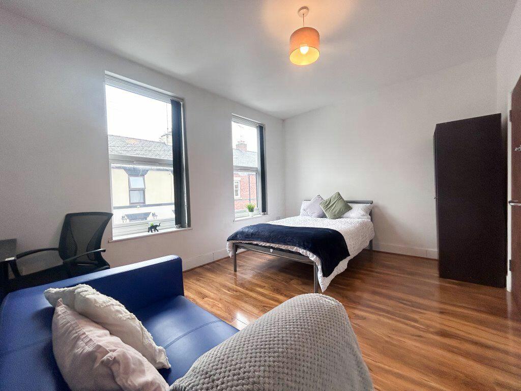 Additional image 7 of Student Property