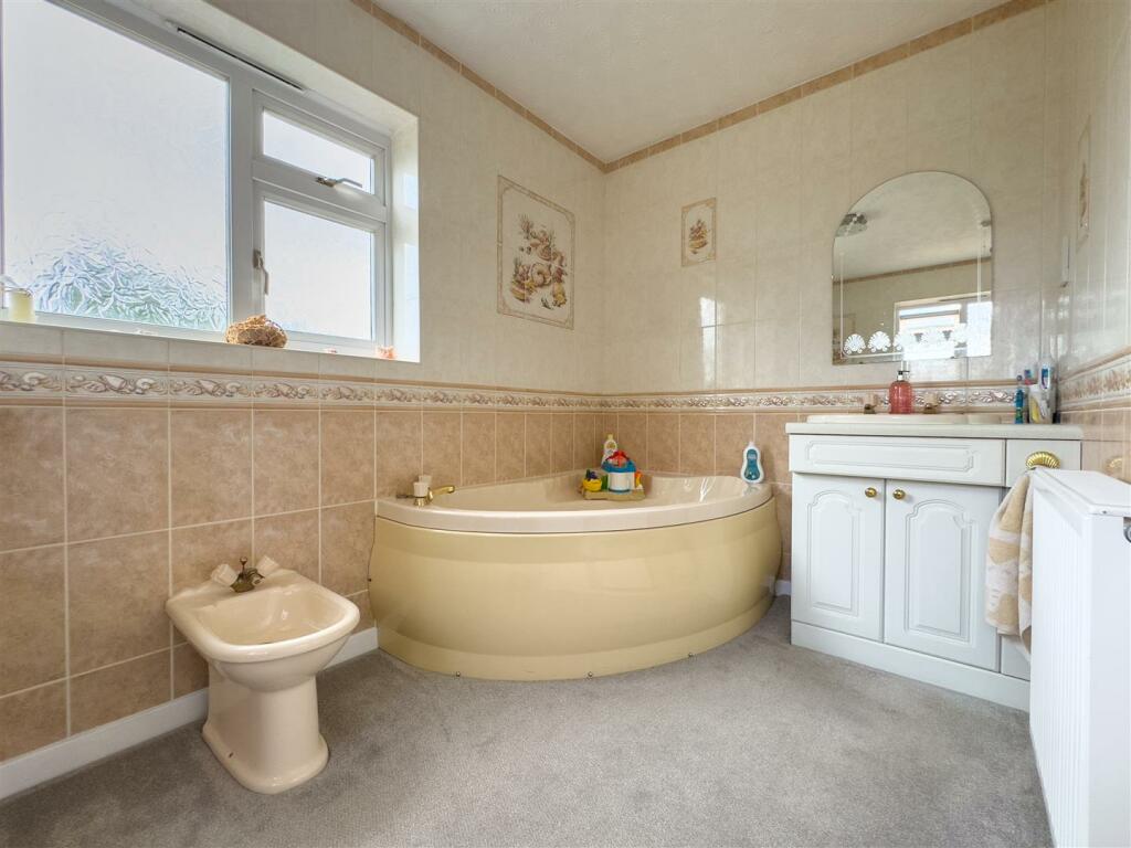 Additional image 16 of The Long Shoot, Nuneaton