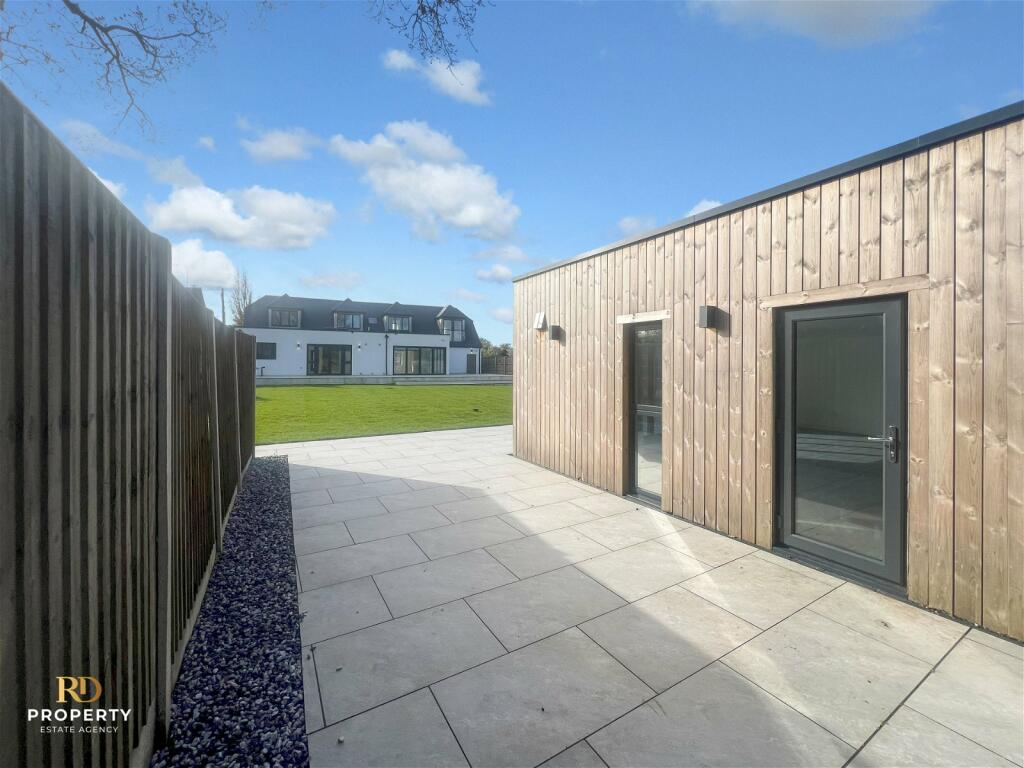 Additional image 12 of Pean Court Road, Whitstable, CT5 3BA