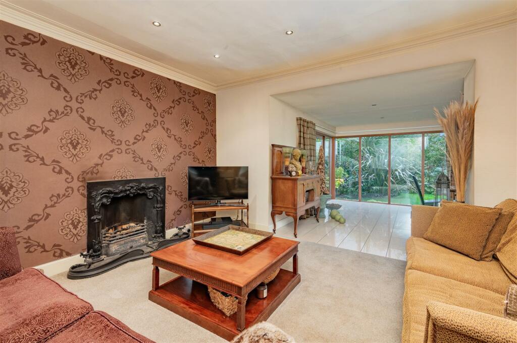 Additional image 3 of Rosebank Lane, Forfar