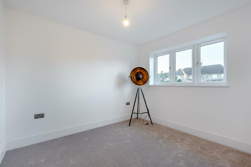 Additional image 18 of New Home - High Specification