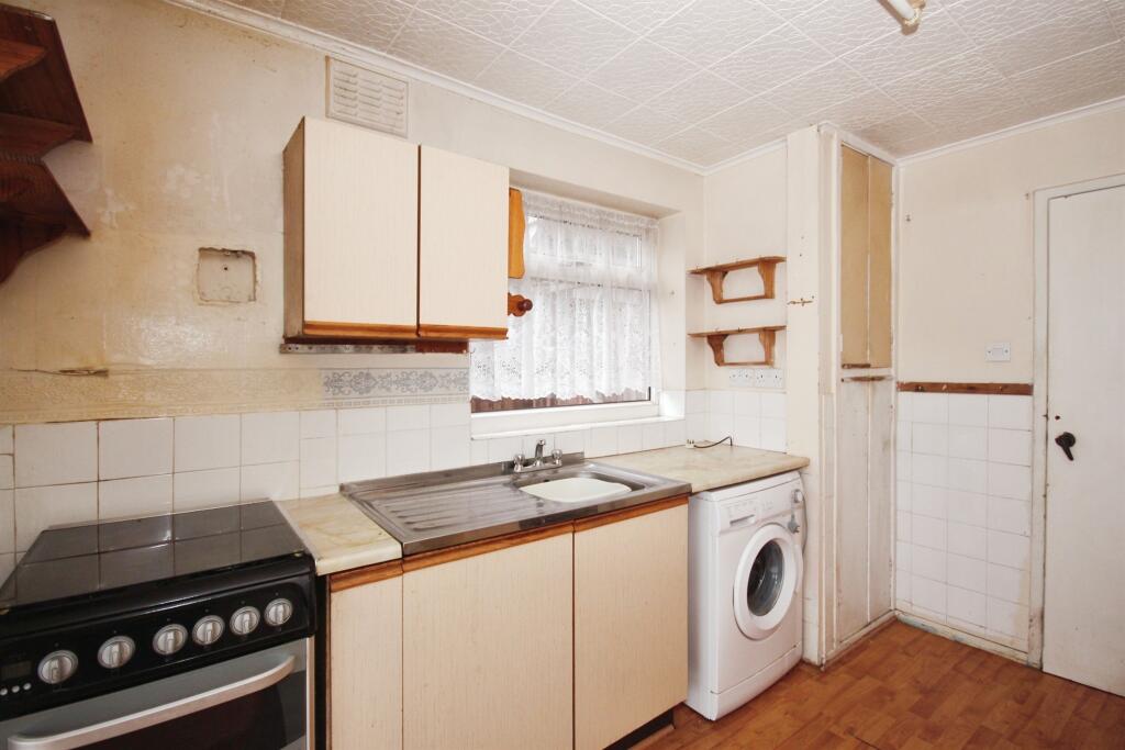 Additional image 10 of Lamerton Close, Coventry