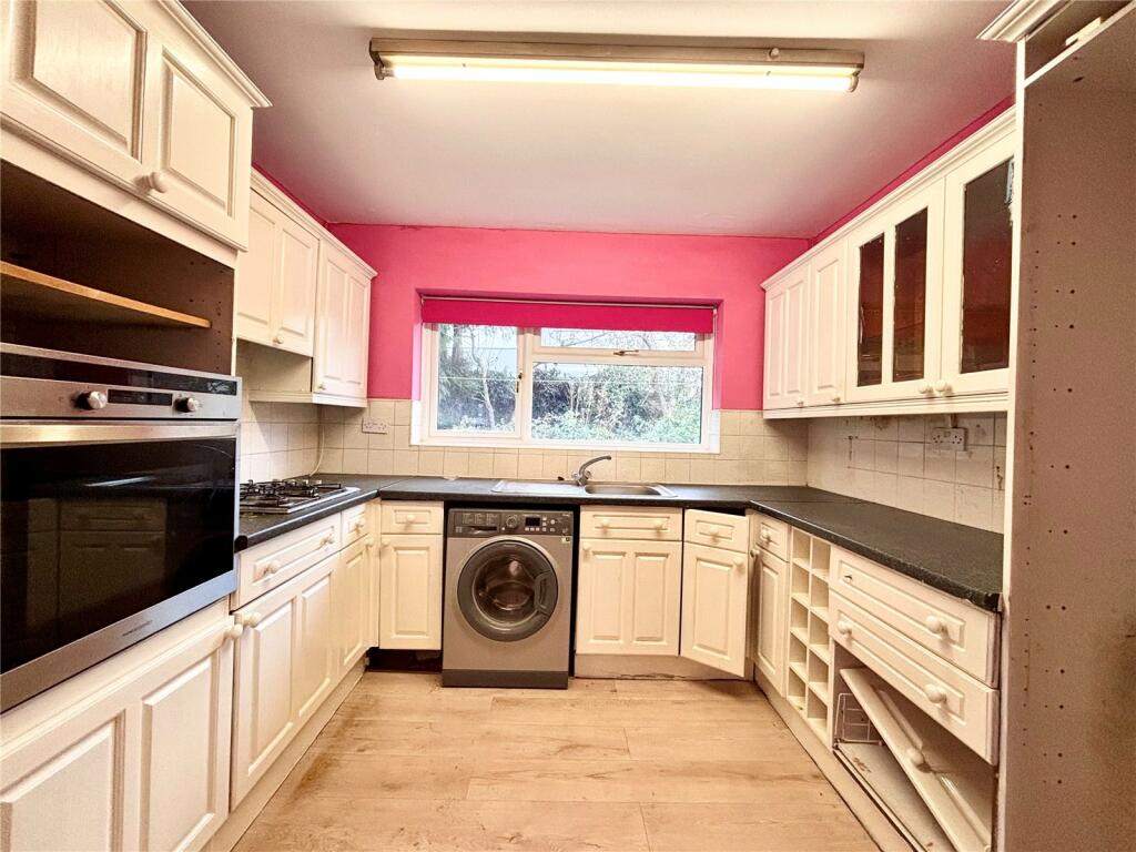 Additional image 4 of Spinney Hill, Warwick, Warwickshire, CV34