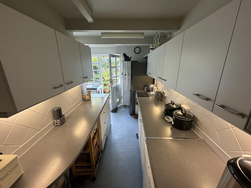 Additional image 7 of 43 Smith Street, Warwick, Warwickshire, CV34 4JA