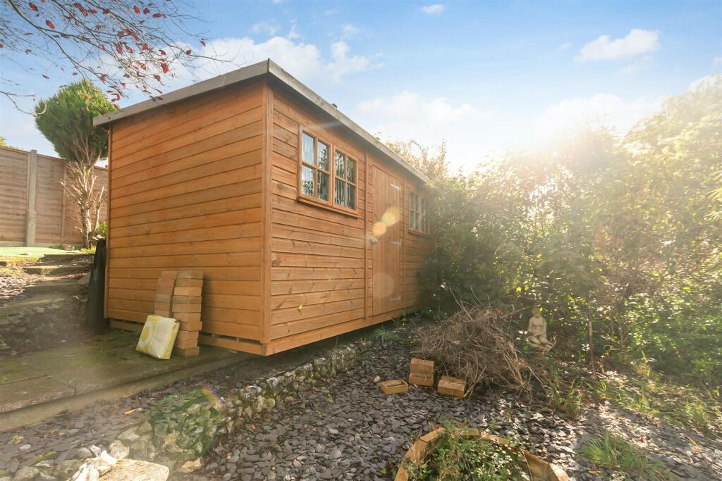 Additional image 9 of Valley View, Greenhithe, Kent