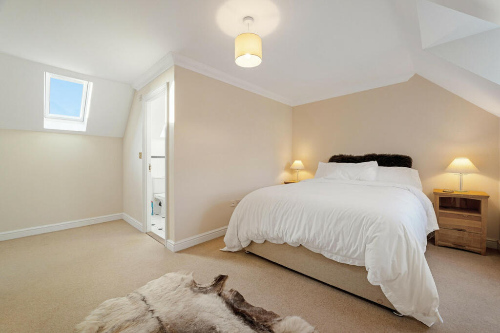 Additional image 14 of The Hall Close, Rugby, Dunchurch CV22 6NP