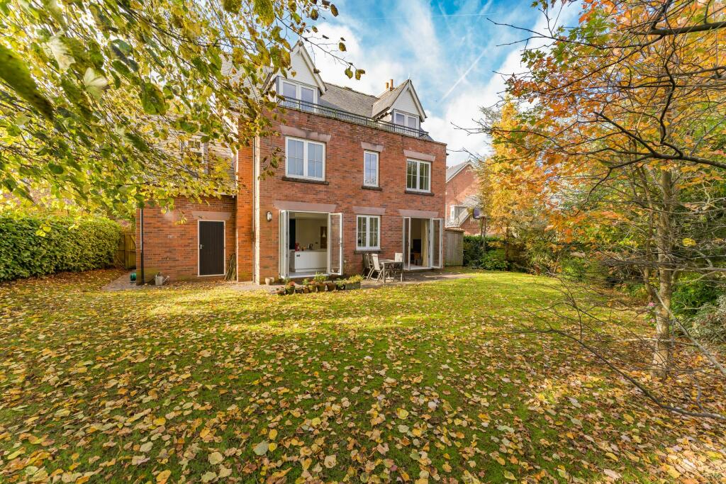 Additional image 17 of Spacious, Modern & Private Hartford Home