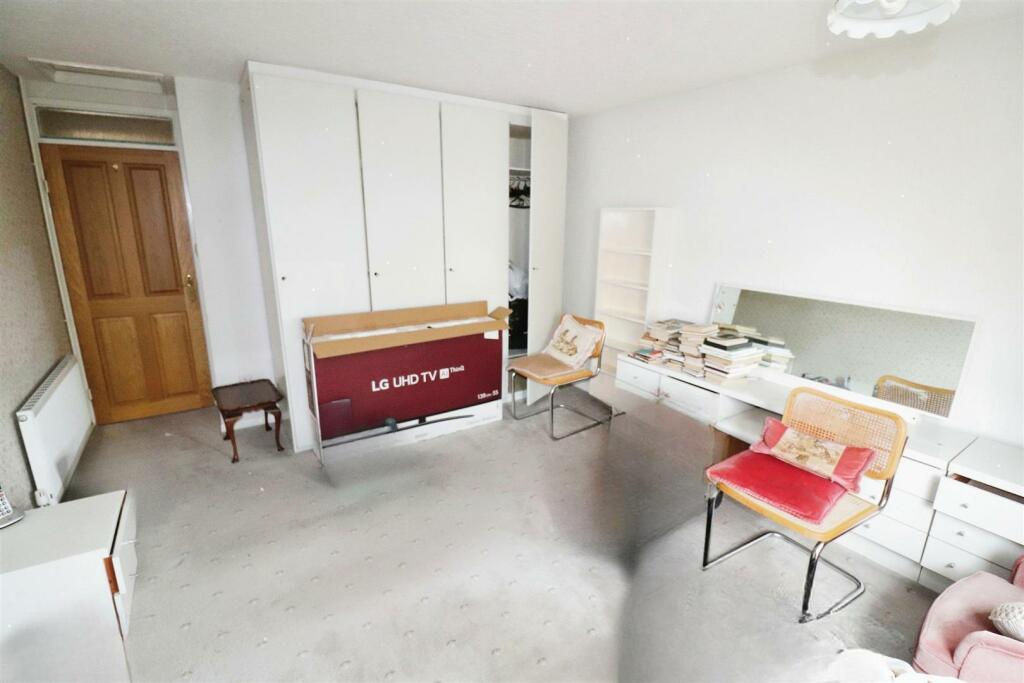 Additional image 10 of Foxs Covert, Fenny Drayton, Nuneaton