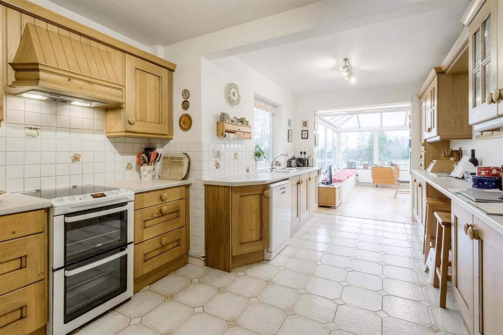 Additional image 5 of Main Street, Carlton, CV13