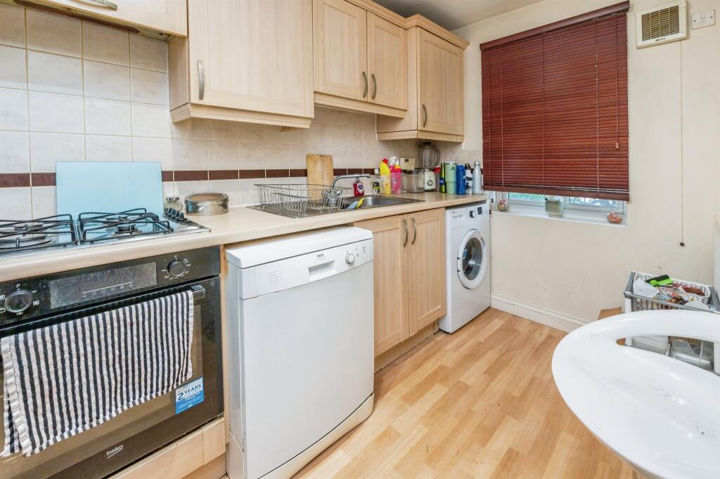 Additional image 5 of Wordsworth Avenue, Stratford-Upon-Avon