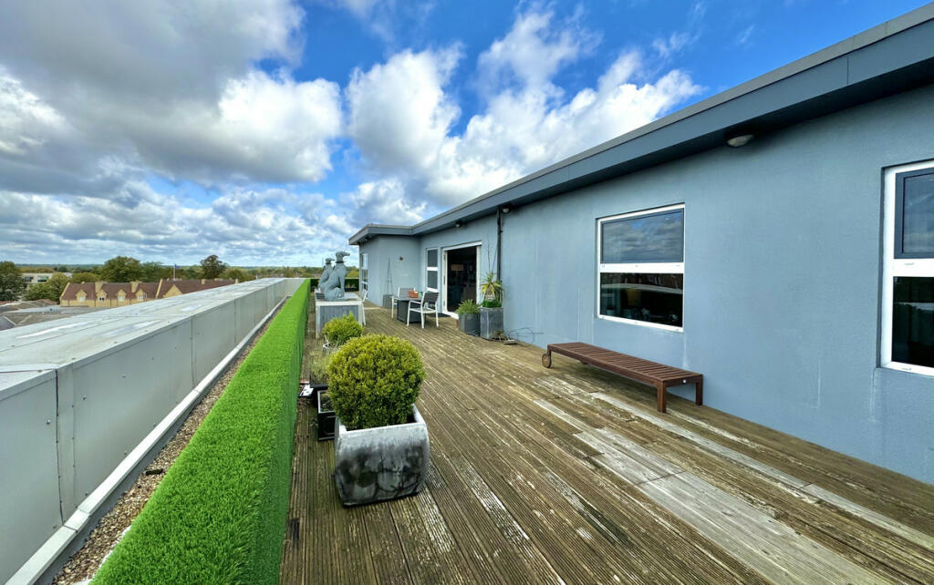 Additional image 17 of Clarendon Avenue, Leamington Spa, Large Penthouse & Roof Terrace