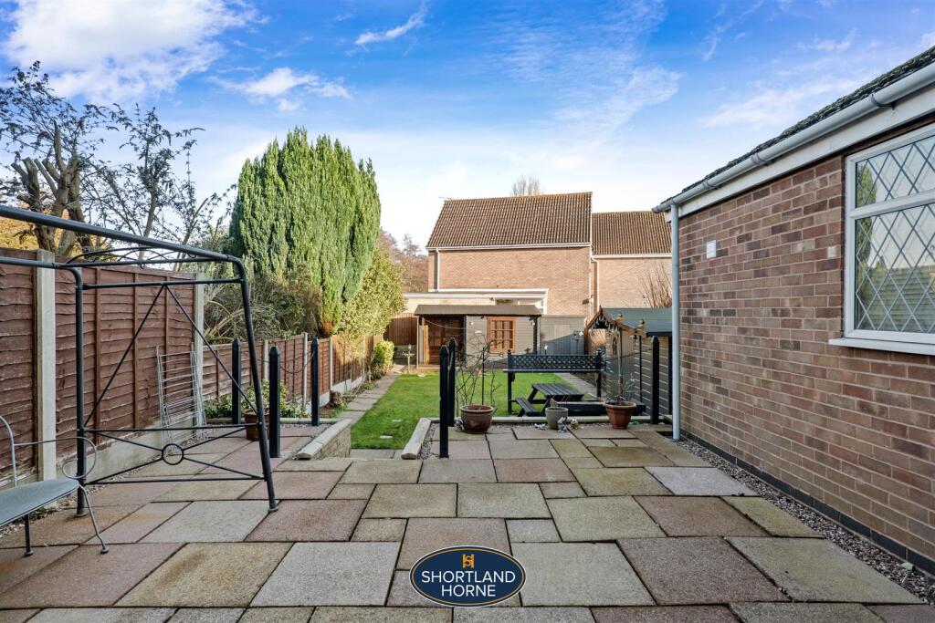 Additional image 18 of Arnold Avenue, Styvechale, Coventry