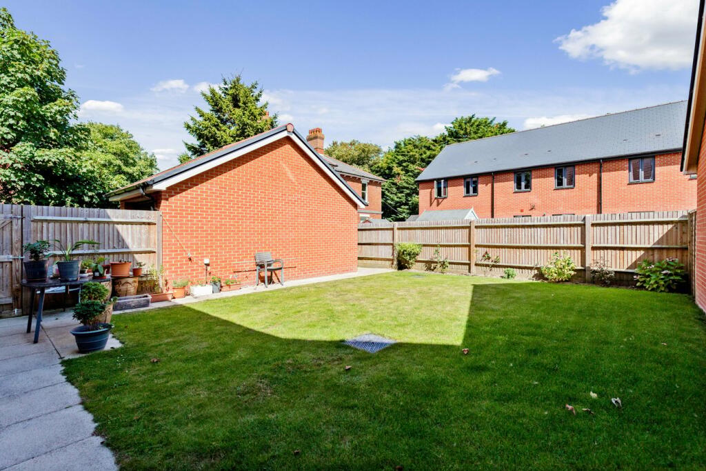 Additional image 4 of Major Close, Folkestone, CT20
