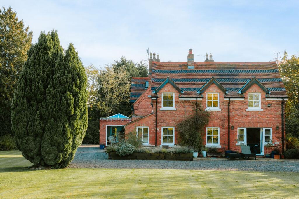 Additional image 25 of A Special Victorian Era Residence Near Tarporley