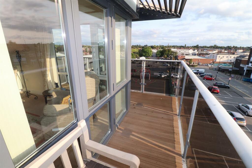 Additional image 12 of Southbank Road, Kenilworth