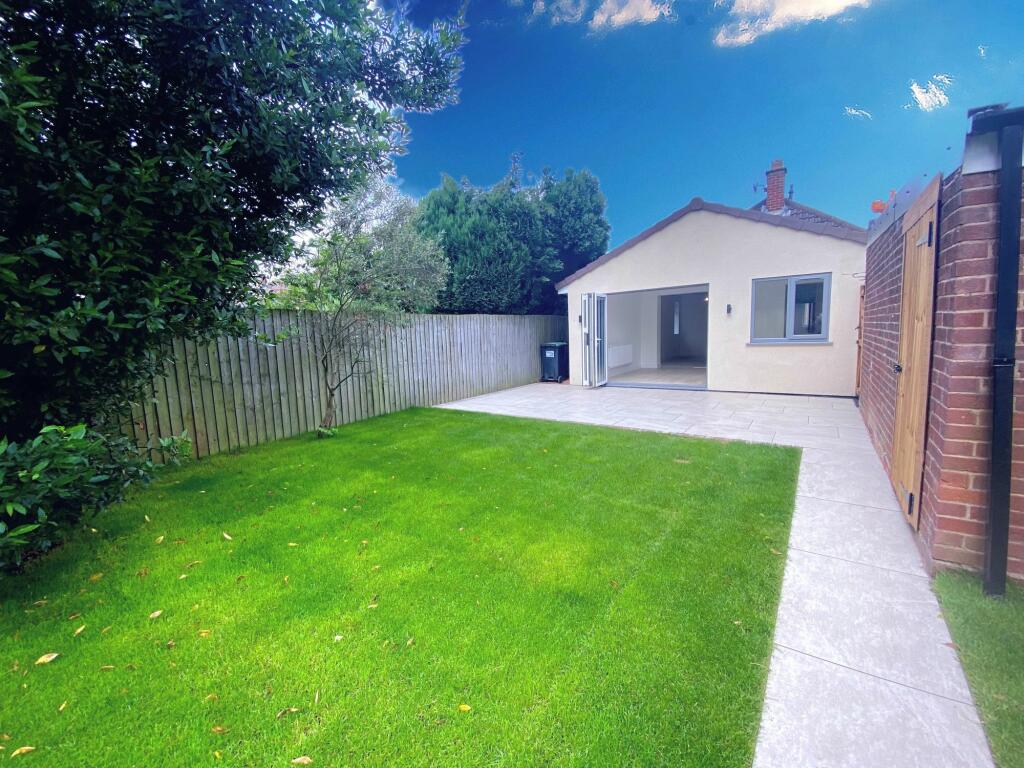 Additional image 28 of Barnacle Lane, Bulkington, CV12